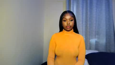 Snapshot of pixie_roman chatting on 25, 7, 2026 Majesty online show from 25, 7, 2026