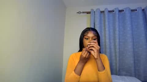 Snapshot of pixie_roman chatting on 30, 7, 2026 Majesty online show from 30, 7, 2026