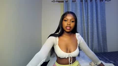 Snapshot of pixie_roman chatting on 1, 8, 2026 Majesty online show from 1, 8, 2026