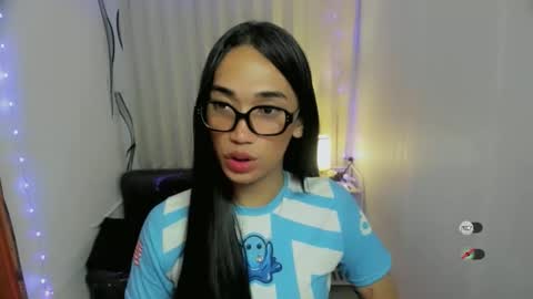 pixiedoll_ online show from 15, 1, 2026