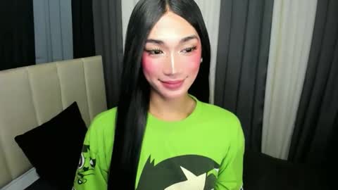 pixiedoll_ online show from 7, 5, 2026