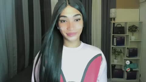 pixiedoll_ online show from 18, 6, 2026