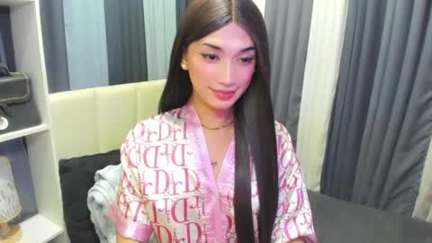 pixiedoll_ online show from 9, 8, 2026