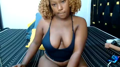 pixietease1 online show from 17, 7, 2026
