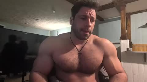 Snapshot of pizza_biceps chatting on 9, 4, 2026 pizza_biceps online show from 9, 4, 2026
