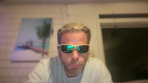 Snapshot of planetscottychannel25 chatting on 25, 6, 2026 planetscottychannel25 online show from 25, 6, 2026