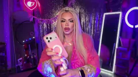 Snapshot of plasticfuckdoll chatting on 22, 2, 2026 Dumb bimbo fuck doll online show from 22, 2, 2026