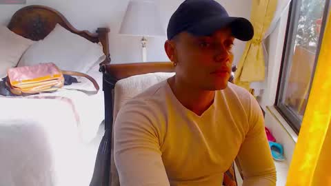 Snapshot of playboy_sex6 chatting on 18, 2, 2026 PETER online show from 18, 2, 2026