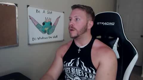 Snapshot of player2pawns chatting on 19, 3, 2026 Player online show from 19, 3, 2026