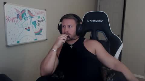 Snapshot of player2pawns chatting on 28, 3, 2026 Player online show from 28, 3, 2026