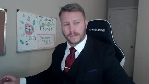 Snapshot of player2pawns chatting on 4, 4, 2026 Player online show from 4, 4, 2026