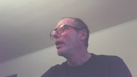 Snapshot of playfuljoy chatting on 19, 7, 2026 StudMan online show from 19, 7, 2026