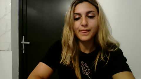 Snapshot of playfulnicole chatting on 4, 6, 2026 PlayfulNicole online show from 4, 6, 2026