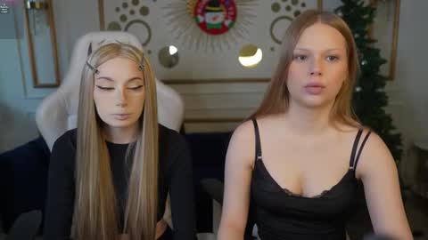 Snapshot of playhard054 chatting on 6, 1, 2026 Lana online show from 6, 1, 2026