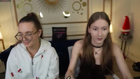 Snapshot of playhard054 chatting on 13, 3, 2026 Lana online show from 13, 3, 2026