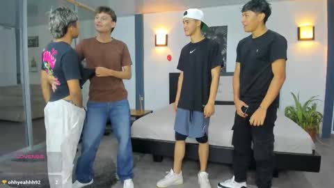   online show from 6, 11, 2025