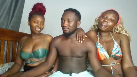 Snapshot of playhouse_crew chatting on 24, 4, 2026 jagau palomaivy and lucian online show from 24, 4, 2026