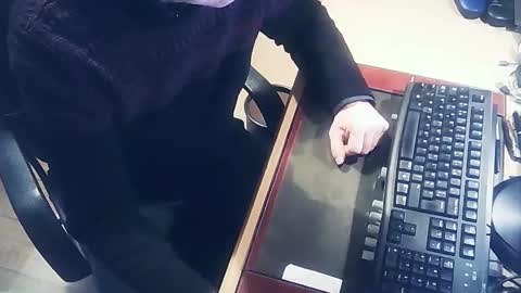 littlenounours online show from 10, 2, 2026