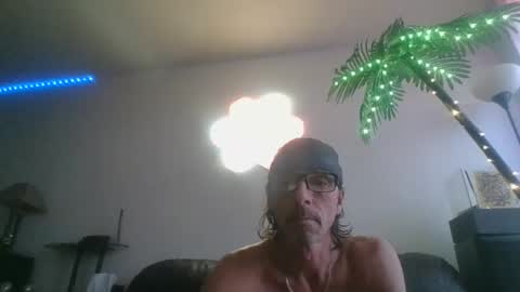 Snapshot of playoncam69 chatting on 17, 1, 2025 playoncam69 online show from 17, 1, 2025