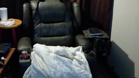 Snapshot of playtoy1969 chatting on 12, 2, 2025 playtoy1969 online show from 12, 2, 2025