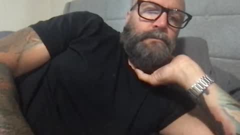 PleaseSitOnMyCock online show from 4, 6, 2026