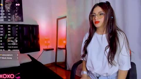 JUAN AND JULI online show from 12, 2, 2025