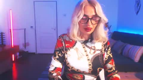 Victoria online show from 11, 1, 2025