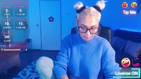 Victoria online show from 1, 12, 2025