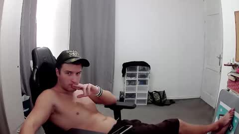 Snapshot of plkrisztian chatting on 30, 9, 2025 plkrisztian online show from 30, 9, 2025