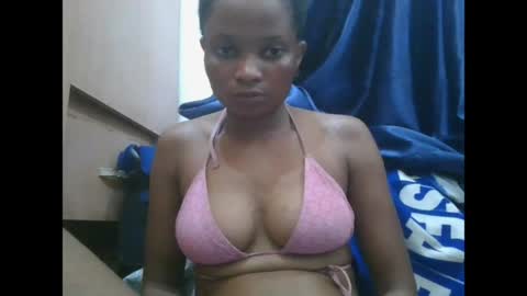 Snapshot of plumnjuicyx chatting on 17, 4, 2026 plumnjuicyx online show from 17, 4, 2026