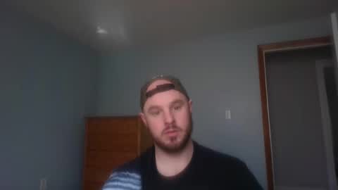 Snapshot of pluski155 chatting on 28, 2, 2025 Evan online show from 28, 2, 2025