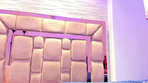 Snapshot of pocahontas_pow chatting on 3, 6, 2026 Pocahontas online show from 3, 6, 2026