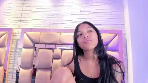 Snapshot of pocahontas_pow chatting on 11, 7, 2026 Pocahontas online show from 11, 7, 2026