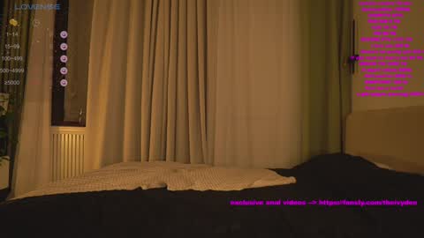   online show from 26, 10, 2025