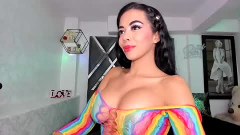 Snapshot of pocahontasweetss chatting on 29, 12, 2024 I dream of having many followers online show from 29, 12, 2024