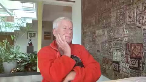Snapshot of polderkauw chatting on 5, 5, 2026 Paul online show from 5, 5, 2026