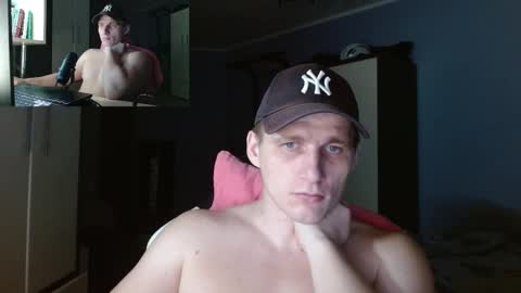 Poliglot online show from 7, 11, 2025