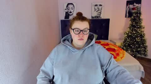 Polina online show from 29, 12, 2024