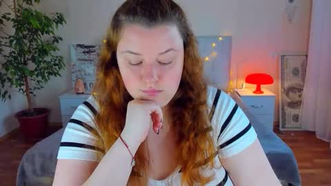 Snapshot of polinasallivan chatting on 4, 4, 2026 Polina online show from 4, 4, 2026