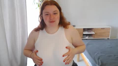 Snapshot of polinasallivan chatting on 24, 4, 2026 Polina online show from 24, 4, 2026