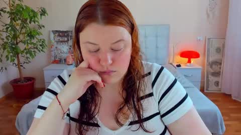 Snapshot of polinasallivan chatting on 6, 5, 2026 Polina online show from 6, 5, 2026