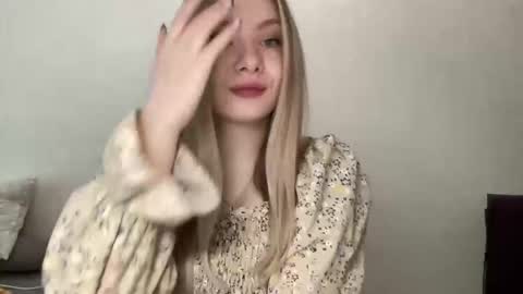 polishangel222 online show from 31, 5, 2026