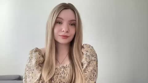 polishangel222 online show from 17, 6, 2026