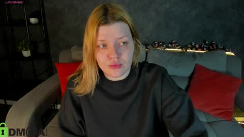 Snapshot of polly__mayer chatting on 20, 4, 2026 Polly online show from 20, 4, 2026