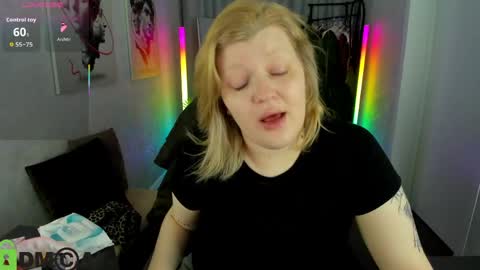 Snapshot of polly__mayer chatting on 28, 5, 2026 Polly online show from 28, 5, 2026