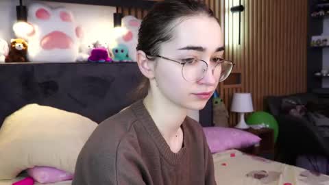 Polly online show from 3, 2, 2026