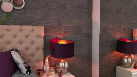 Snapshot of polly_curiouss chatting on 26, 4, 2026 polly_curiouss online show from 26, 4, 2026