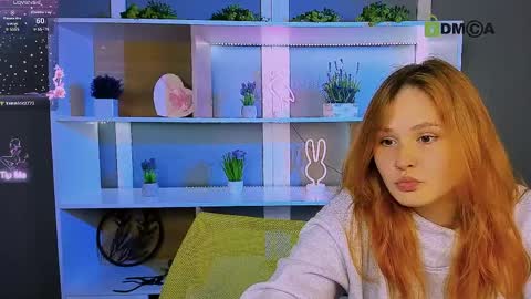 polly_cute1 online show from 7, 4, 2026