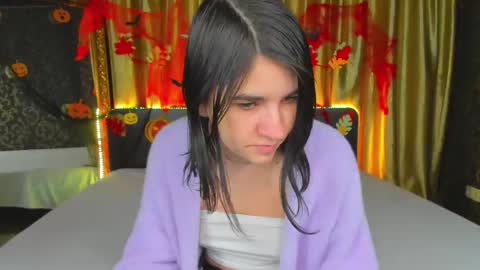 Polly online show from 3, 11, 2025