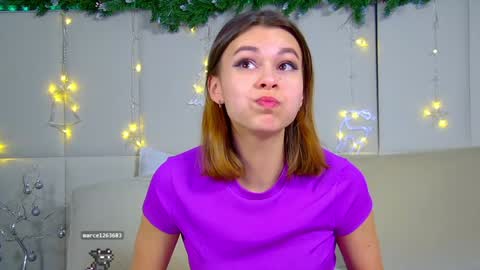 Snapshot of pollylanders chatting on 18, 12, 2024 Polly online show from 18, 12, 2024